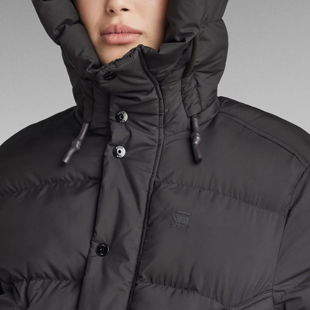 D23534 D199 WHISTLER6484 BLACK