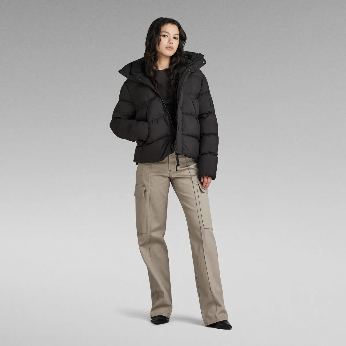 D23534 D199 WHISTLER6484 BLACK