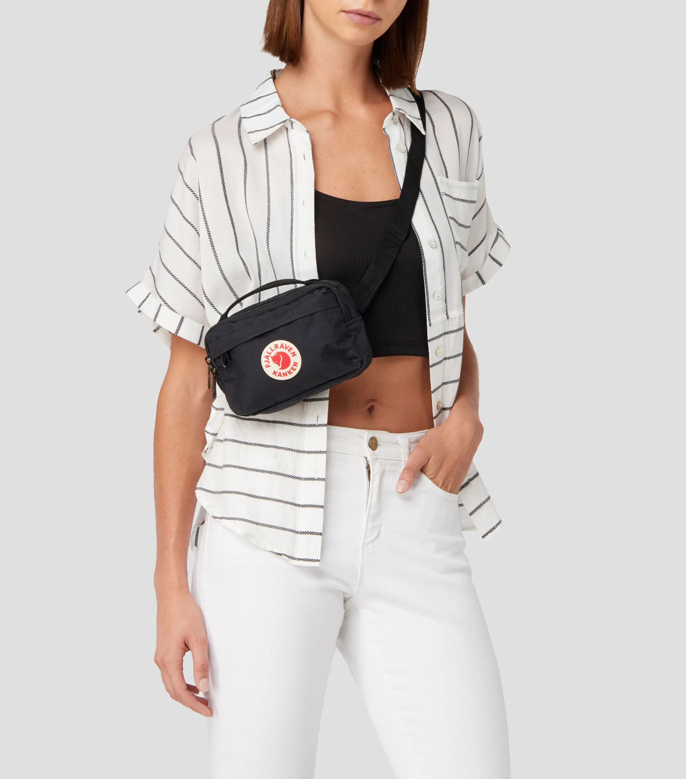 Fjällräven Cangurera negra Frost Mujer