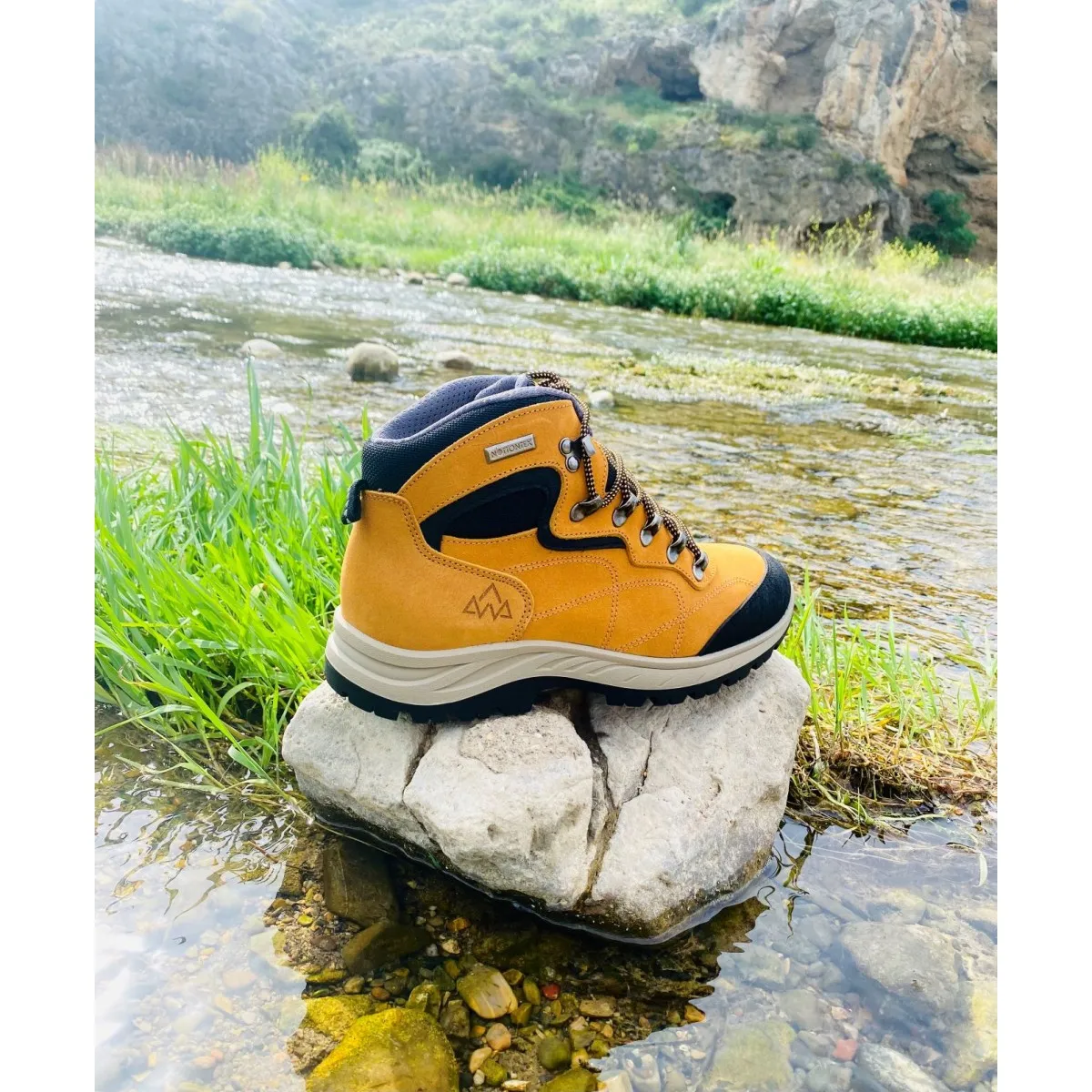 Notton bota trekking piel rebajada amarilla impermeable N7102