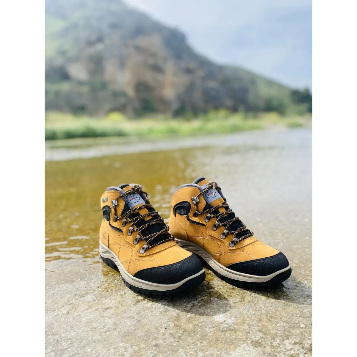 Notton bota trekking piel rebajada amarilla impermeable N7102