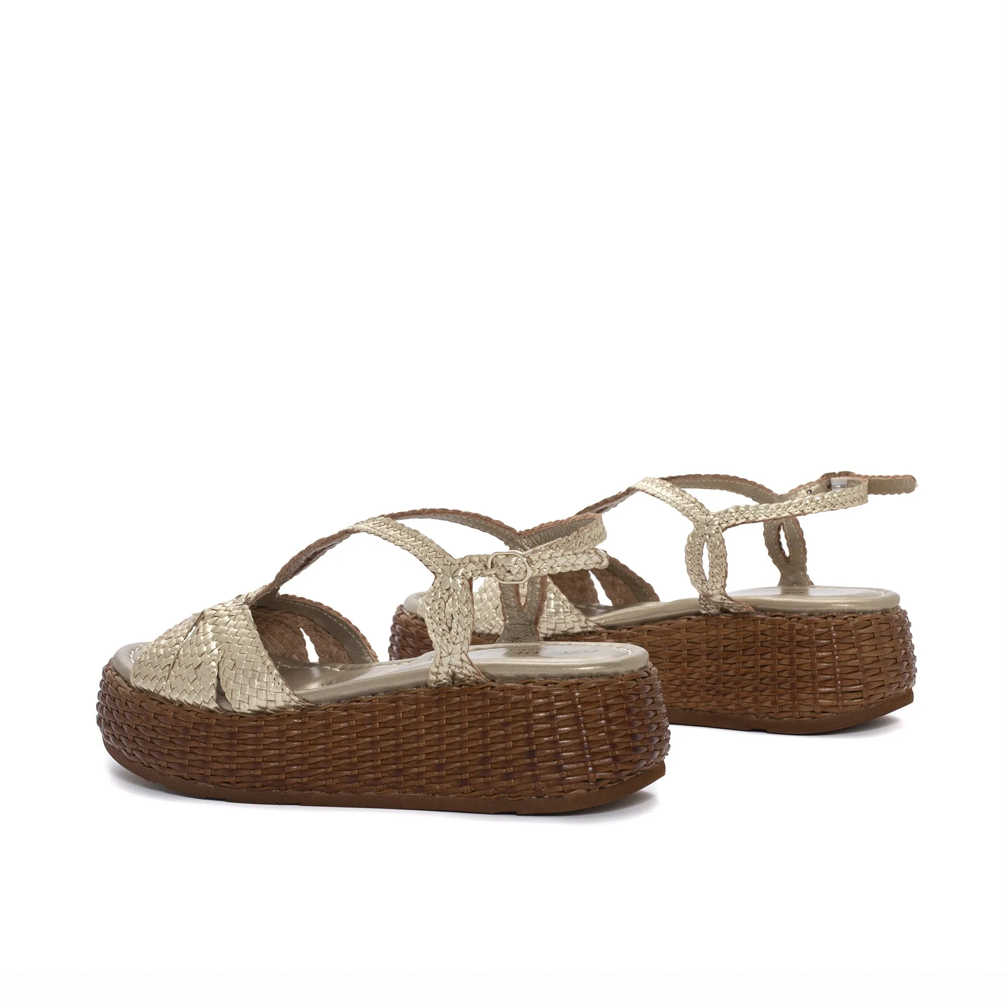 SANDALIA PLATAFORMA MAUI METAL PLATINO