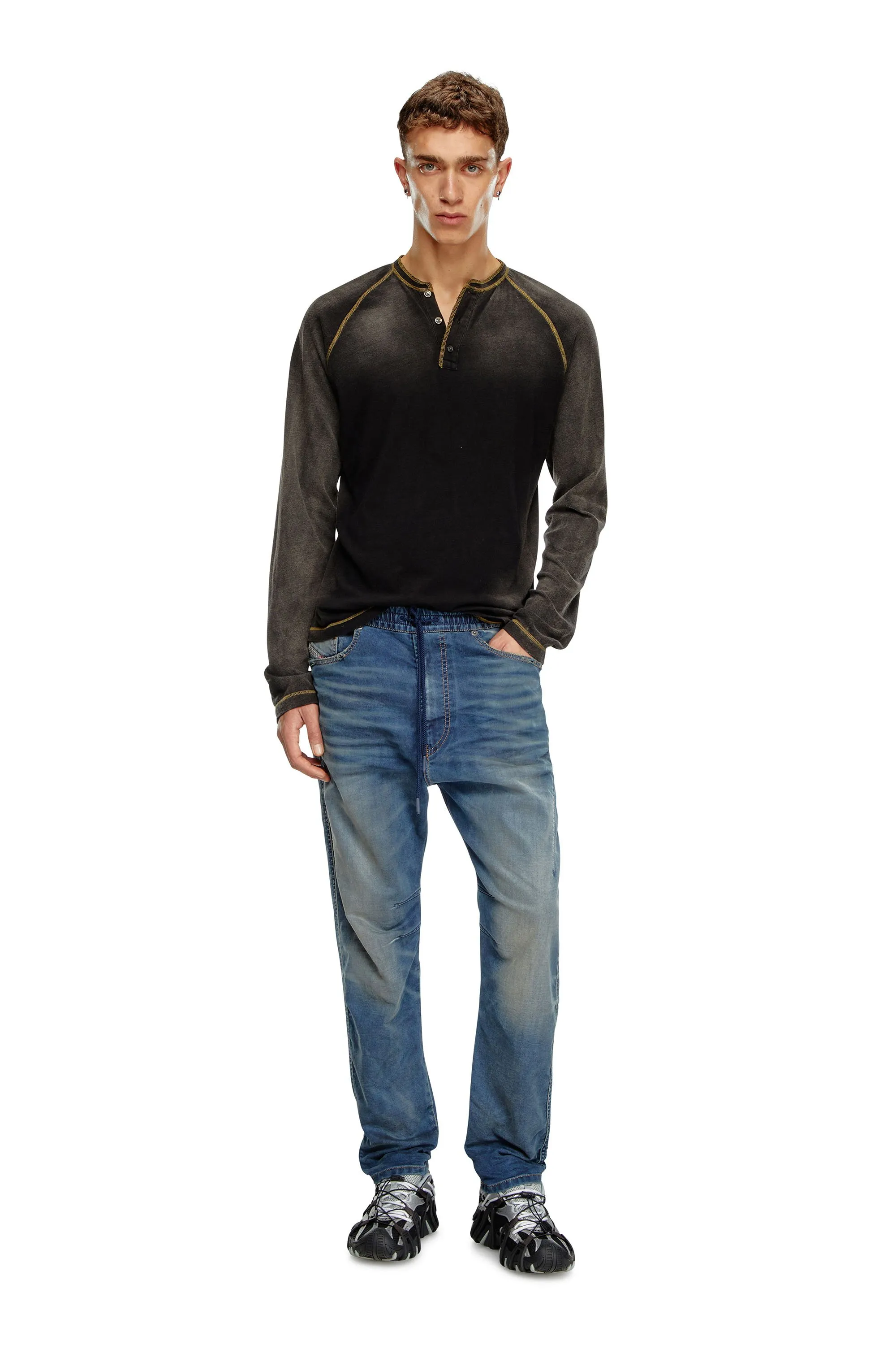 TAPERED 2040 DAMAGE JOGGJEANS® 068MC
