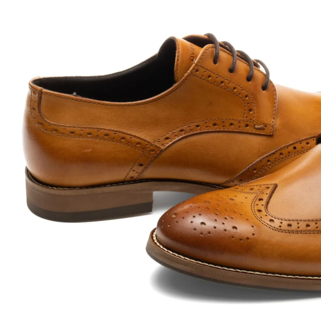 Zapato Formal Tipo Oxford En Cuero  overstate